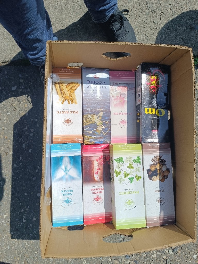 Grote partij wierook 15 dozen en 126 losse doosjes, Zakelijke goederen, Stock en Retail | Partijen goederen, Ophalen of Verzenden
