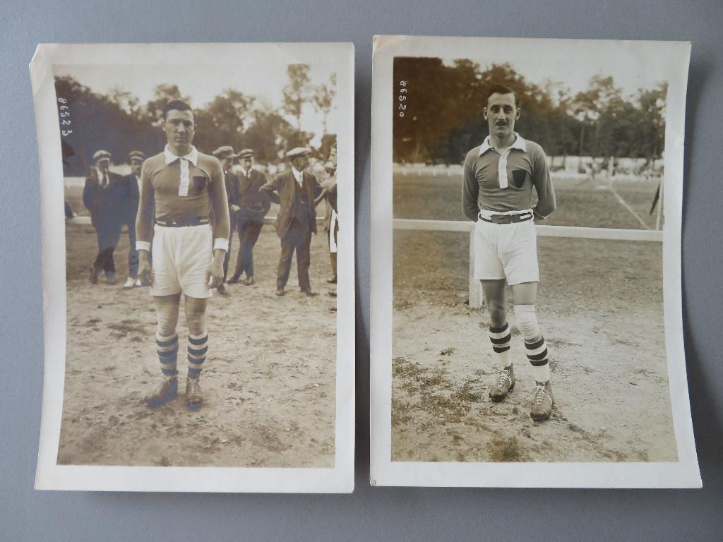 2 photo 1920,s Football France Louis Darques Dufour Robert, Collections, Enlèvement ou Envoi, Comme neuf, Autres types