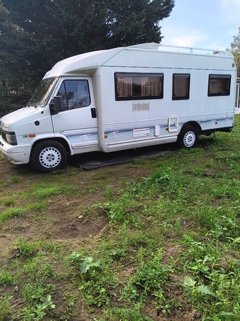 camper Fiat Ducato1994 met adria opbouw  in goede staat, Jusqu'à 4, Siège standard, Fiat, Boîte manuelle