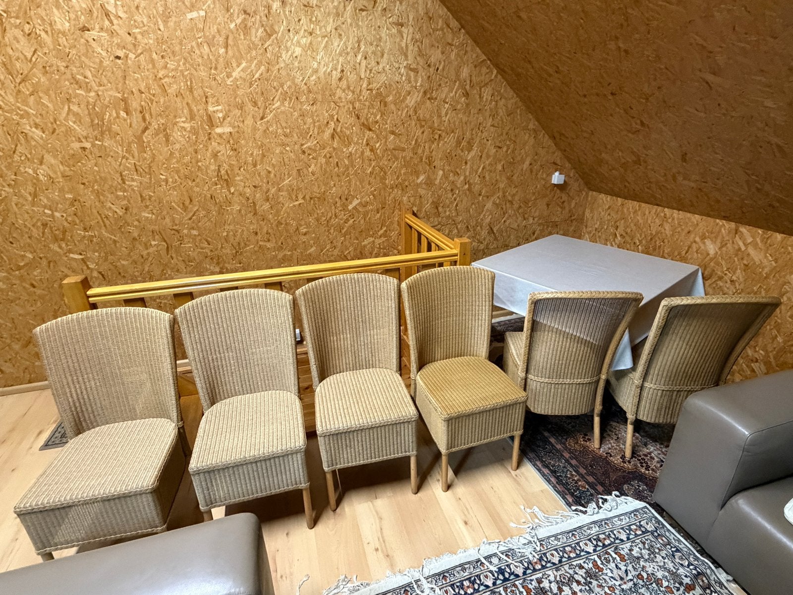 6 rotan stoelen, Ophalen, Zo goed als nieuw