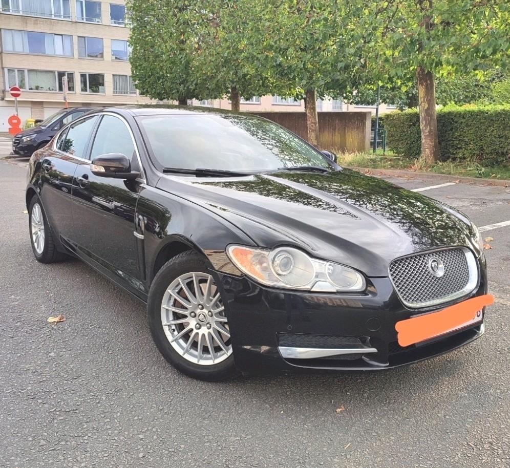 Jaguar XF 2.7 Bi-Turbo 207cv V6, prête à immatriculer, Autos, Cuir, Achat, Entretenue par le concessionnaire, XF