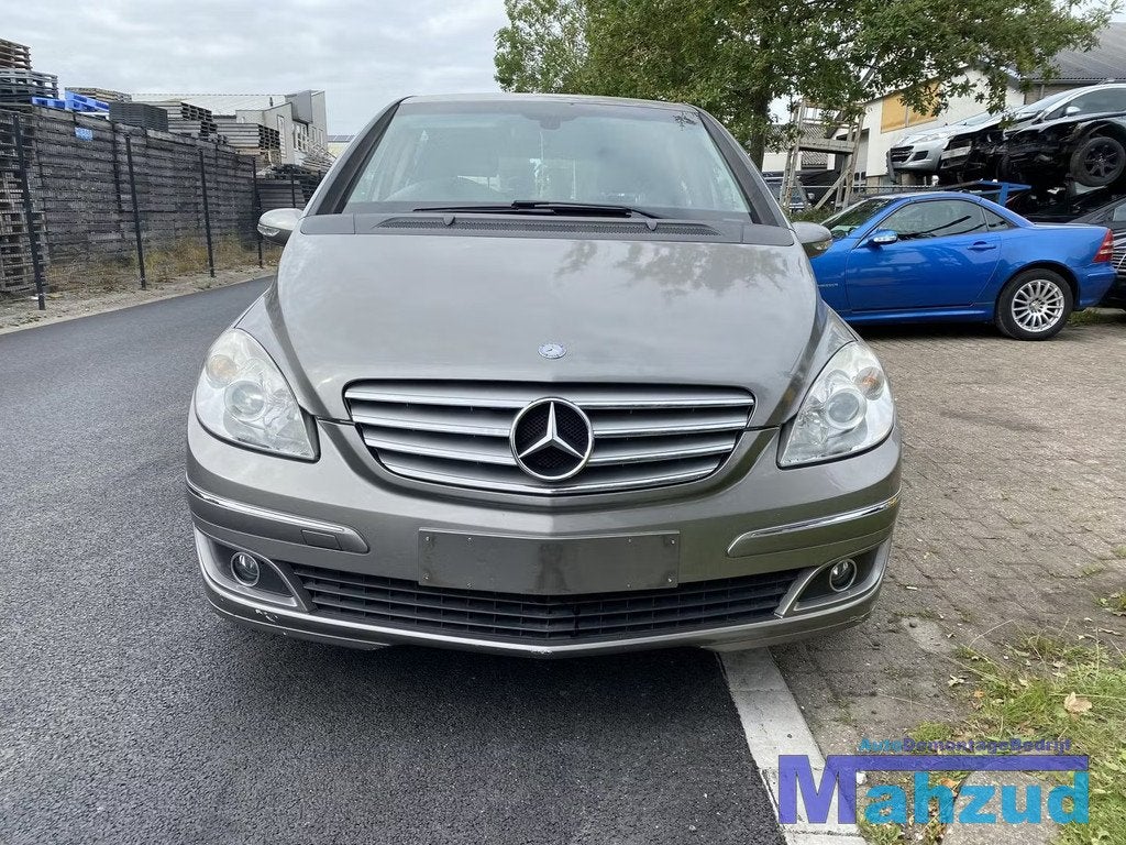 2006 MERCEDES B KLASSE W245 B170 1.7 Onderdelen DEMONTAGE, Auto-onderdelen, Gebruikt, Mercedes-Benz AG, Mercedes-Benz, Mercedesstrasse 120
70372  Stuttgart, DE