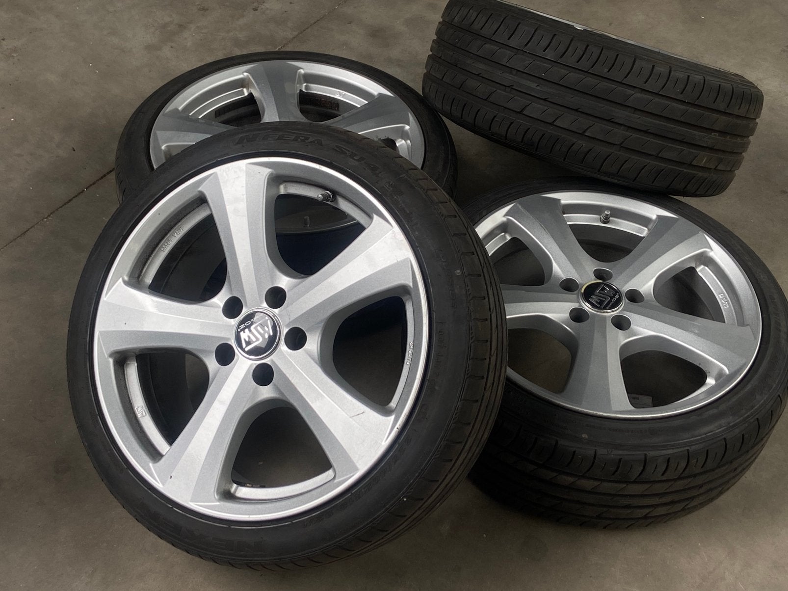 Oz velgen 18 inch met goede banden, Ophalen, 18 inch, Gebruikt, Band(en)