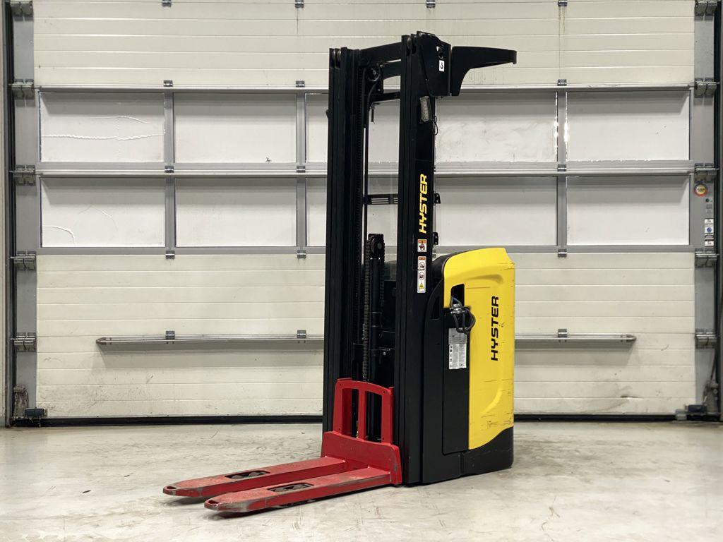 Hyster RS1.6, Articles professionnels, Machines & Construction | Chariots élévateurs & Transport interne, Chariot élévateur, Électrique