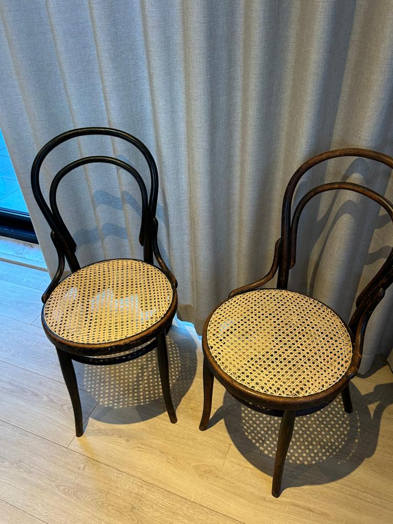 2 Thonet stoelen cannage vernieuwd, Ophalen