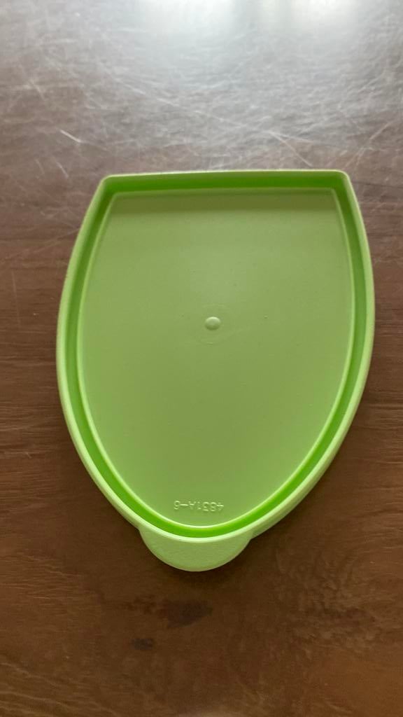 Tupperware deksel van potje kaasmolen, Huis en Inrichting, Keuken | Tupperware, Ophalen, Gebruikt, Groen