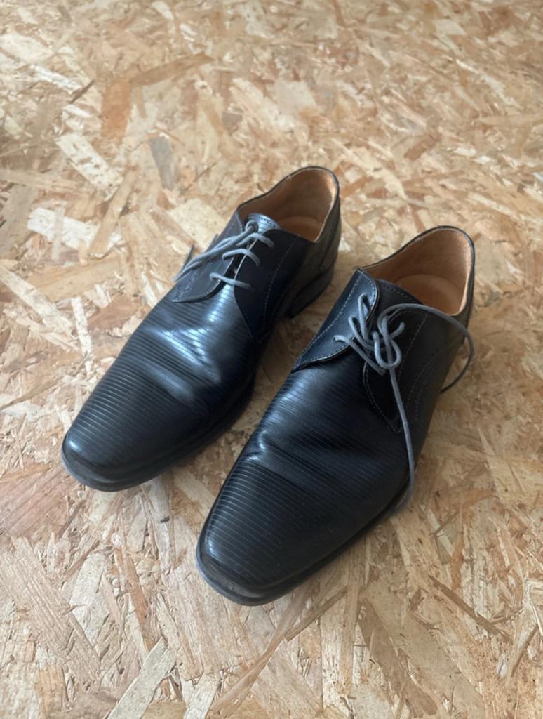 Kostuumschoenen Olivier Strelli 43, Kleding | Heren, Schoenen, Ophalen of Verzenden, Zo goed als nieuw, Bruin