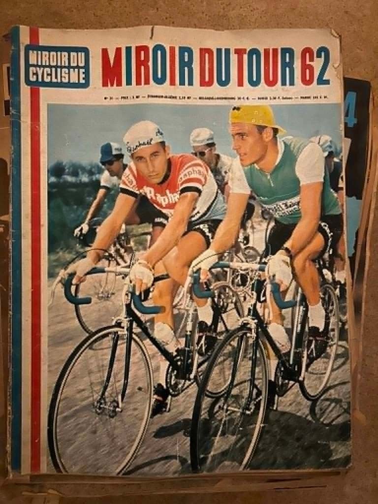 Miroir du (Cyclisme, Football), Boeken, Sportboeken, Lopen en Fietsen, Miroir du sport, Ophalen, Gelezen