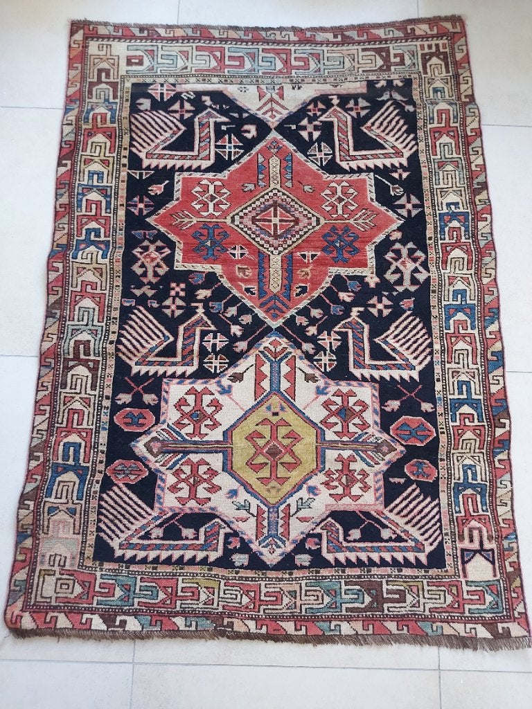 Tapis ancien. Akstafa Shirvan (laine), Enlèvement