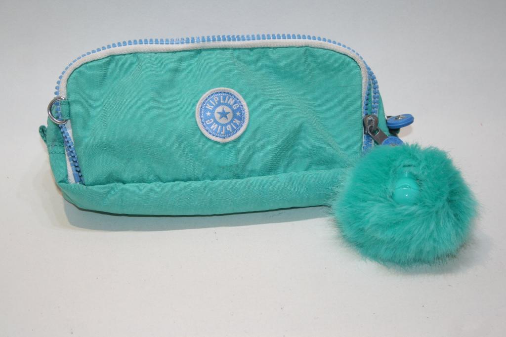Kipling mooie zachte pennezak, 3 vakken + aapje als nieuw, Verzenden, Zo goed als nieuw