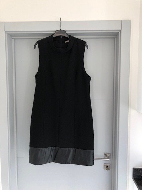 Jurk maat 44 / zwart, Kleding | Dames, Zwart, Maat 42/44 (L), Ophalen of Verzenden, Zo goed als nieuw