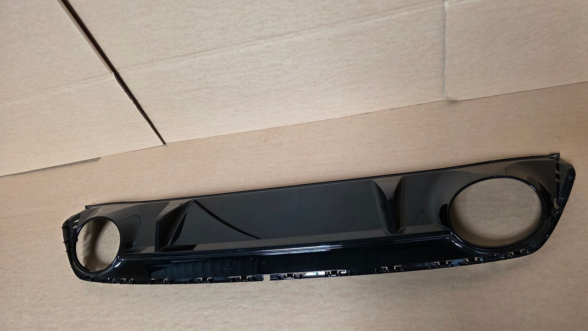 AUDI RS3 8Y Diffuser SPOILER 8Y4807434D ORGINEEL 8Y0807521, Autos : Pièces & Accessoires, Arrière, -, Utilisé, -