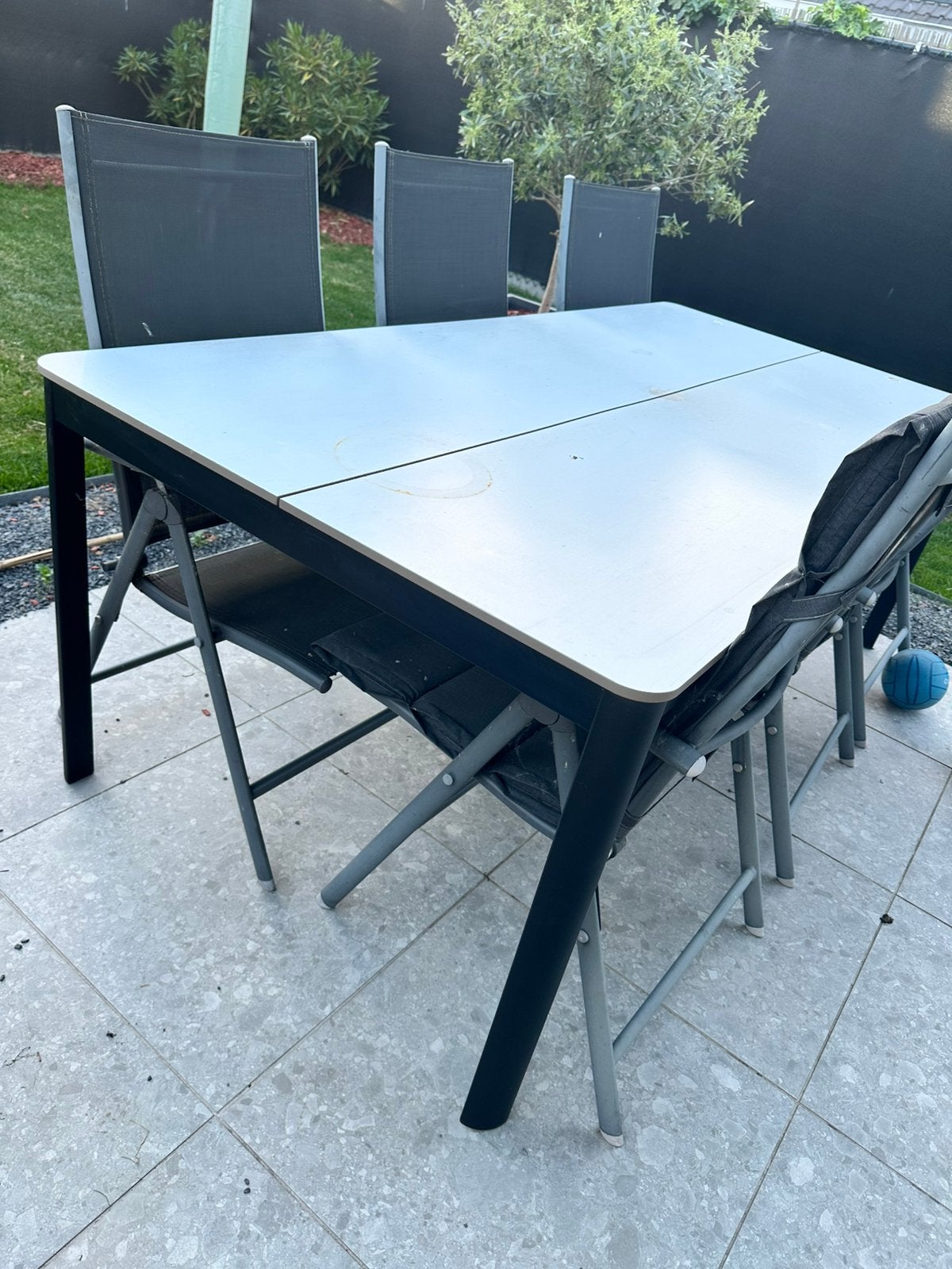 Tuintafel met 6 stoelen en bijhorende kussens, Ophalen, Gebruikt, Eettafel, 6 zitplaatsen