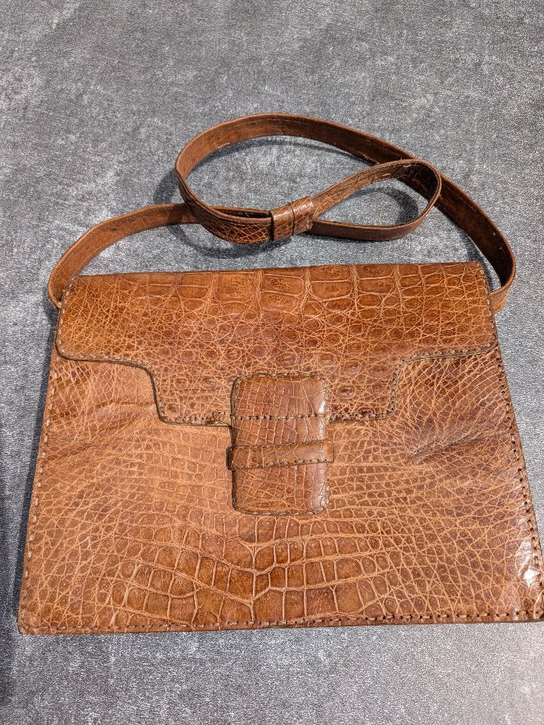 Sac à main Vintage en véritable cuir crocodile, Bijoux, Sacs & Beauté, Sacs | Sacs Femme, Enlèvement ou Envoi, Utilisé, Autres couleurs
