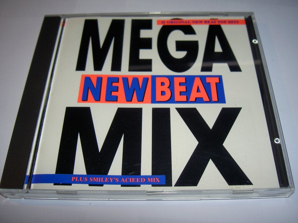 CD New Beat Megamix, Cd's en Dvd's, Ophalen of Verzenden, Gebruikt, House