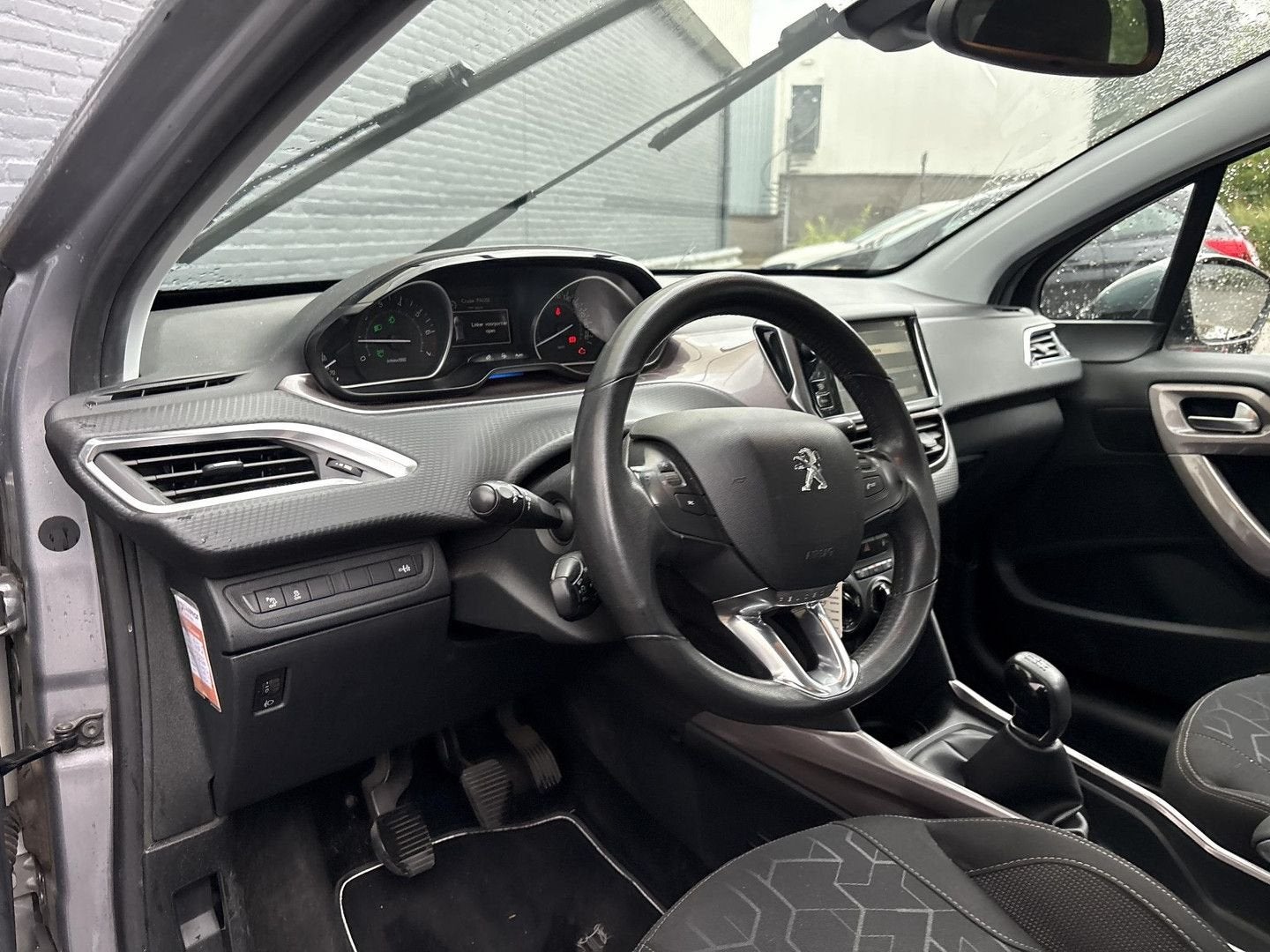 Peugeot 2008 1.2 VTi Allure | Airco | Cruise |, Argent ou Gris, Achat, Entreprise, Boîte manuelle