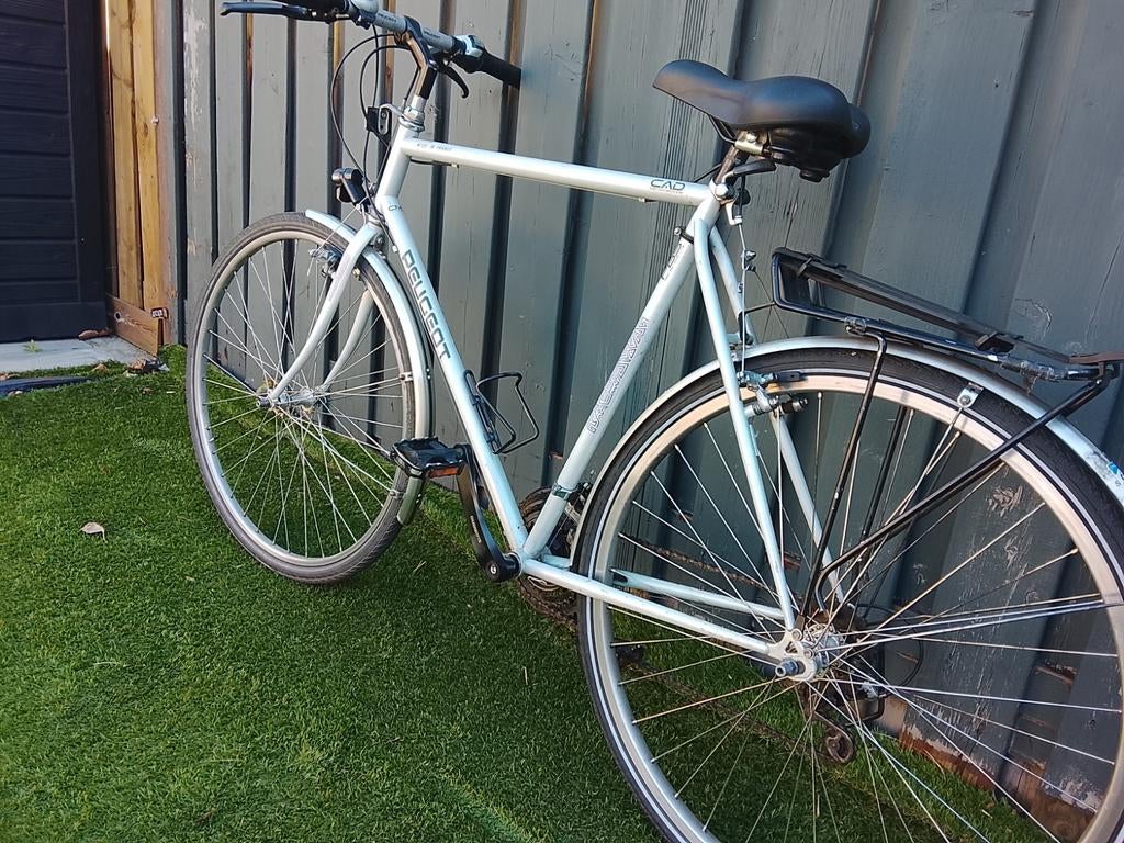 Peugeot berkeley bwj 1991 retro tourfiets stalen frame, Vélos & Vélomoteurs, Vélos | Hommes | Vélos de sport & Vélo de randonnée