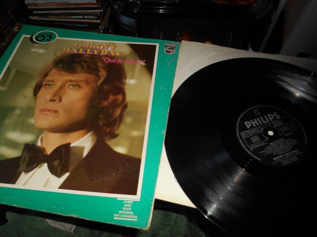 33T Johnny Hallyday " Que je t'aime" Album or, Enlèvement ou Envoi