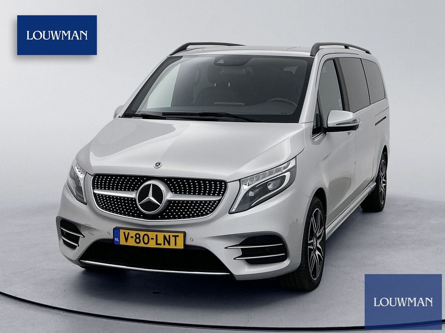 Mercedes-Benz V-klasse 250d 4-MATIC DC Extra Lang AMG Line L, Auto's, Automaat, Monovolume, Parkeersensor, Diesel