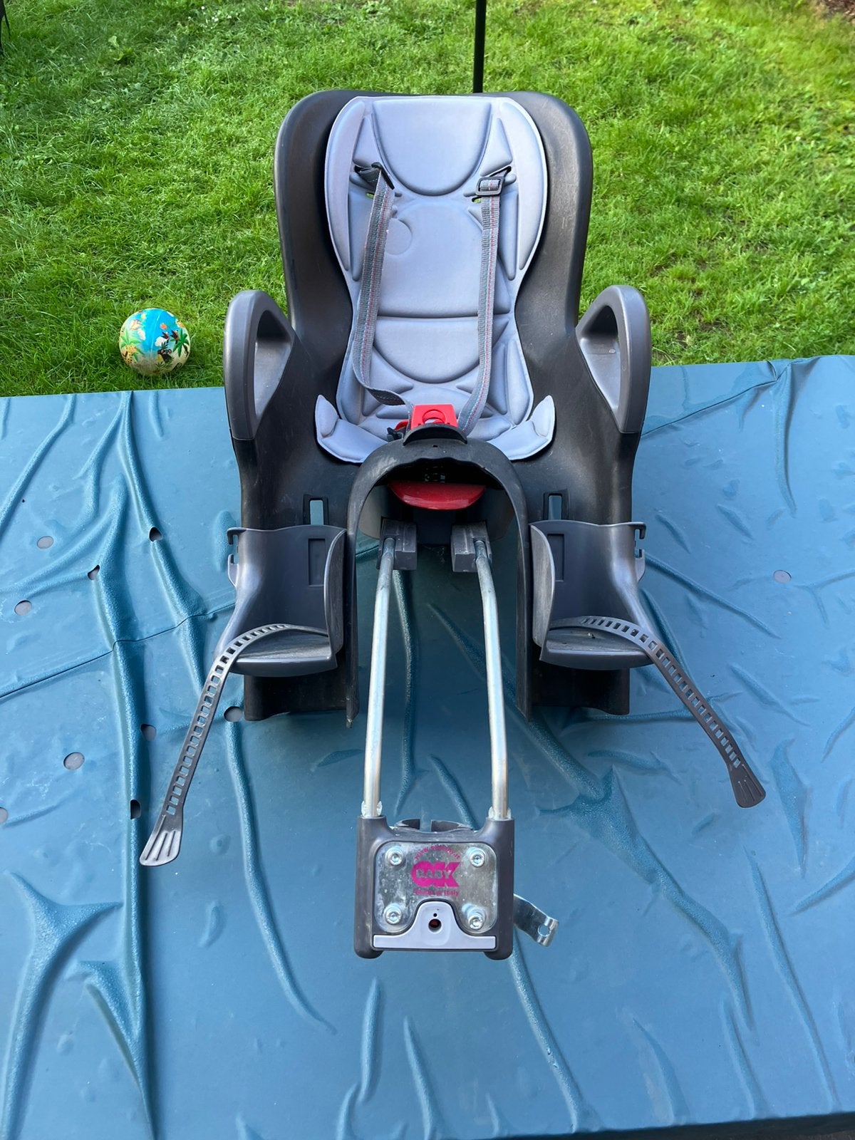 Fietsstoeltje tot 22kg, Fietsen en Brommers, Ophalen, Gebruikt, Achterzitje, Voetsteuntjes