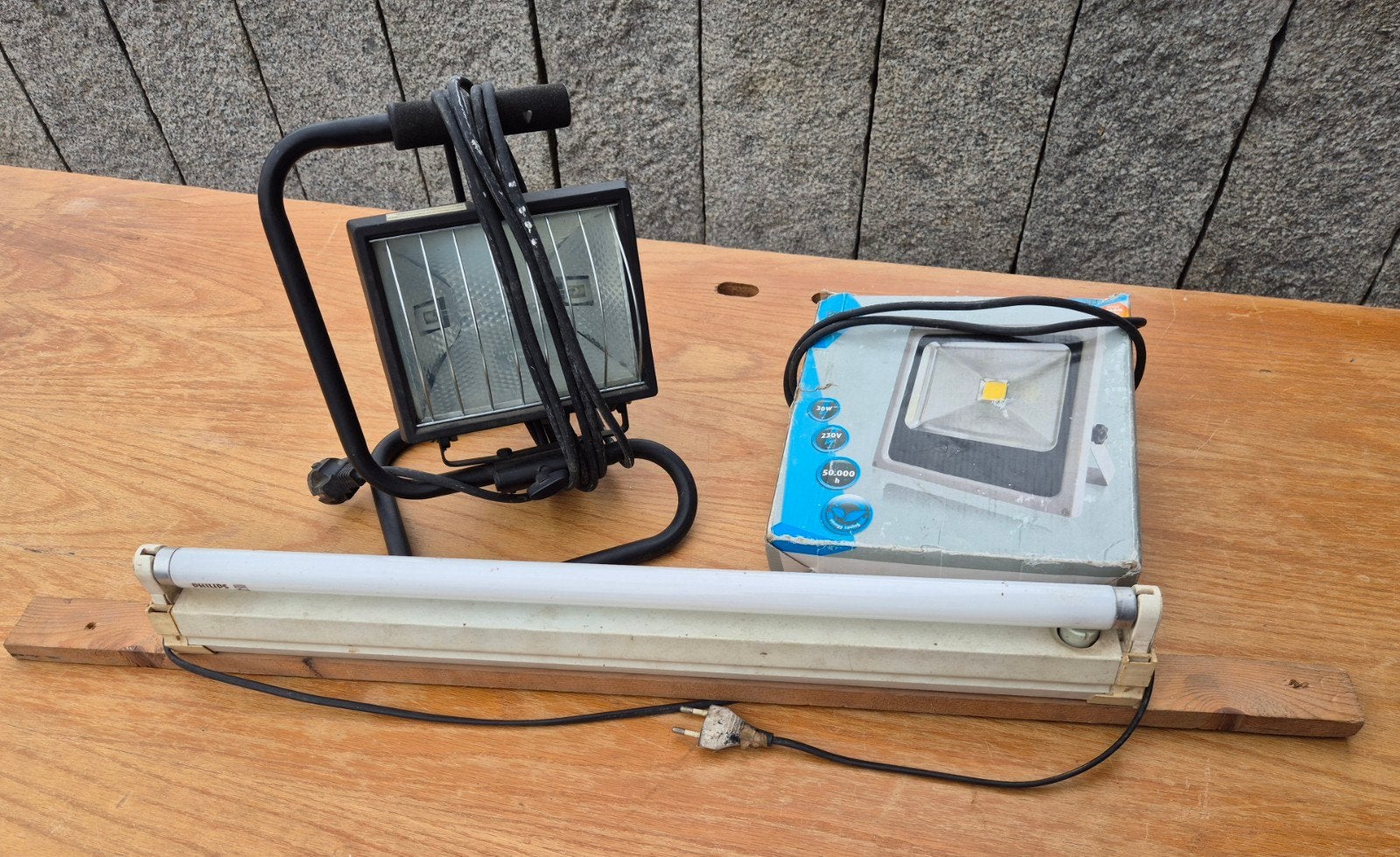 Ensemble de lampes de construction/lampes de tente..., Bricolage & Construction, Éclairage de chantier, Enlèvement, Utilisé, 200 à 500 watts
