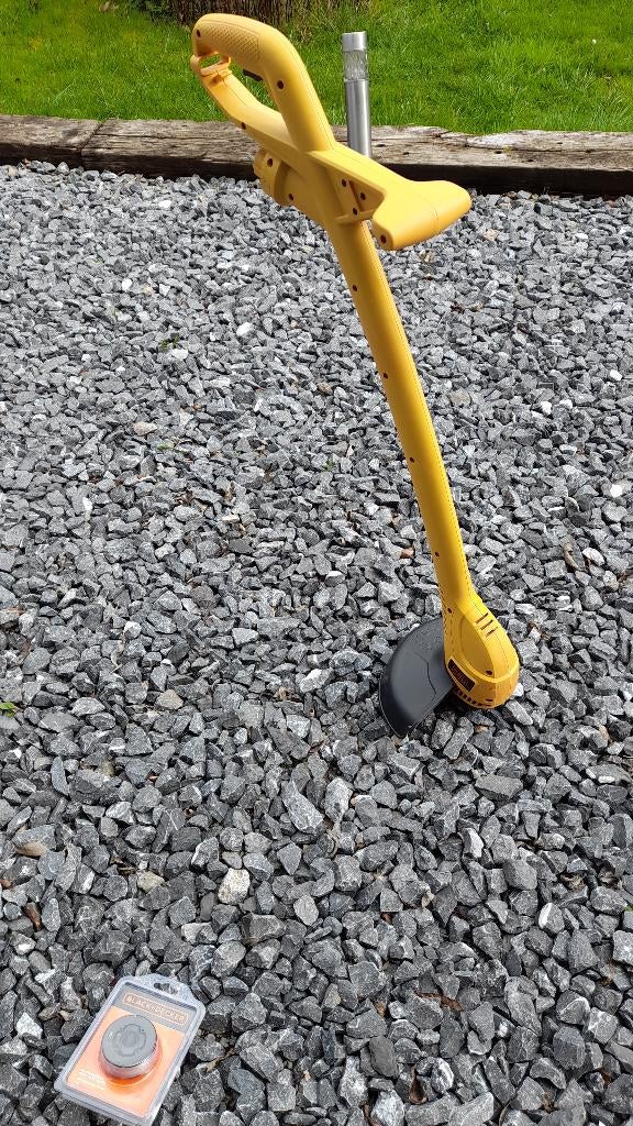 Coupe bordure BLACK & DECKER, Jardin & Terrasse, Coupe-bordures, Enlèvement, Comme neuf, Électrique, Black & Decker