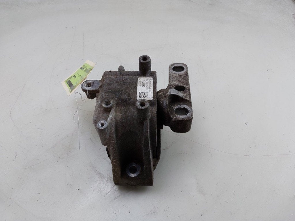 MONTAGE MOTEUR Volkswagen Caddy IV (|1K0199262CB|), Dhr. J. Ham, Volkswagen, Administratie@autoham.nl, Utilisé