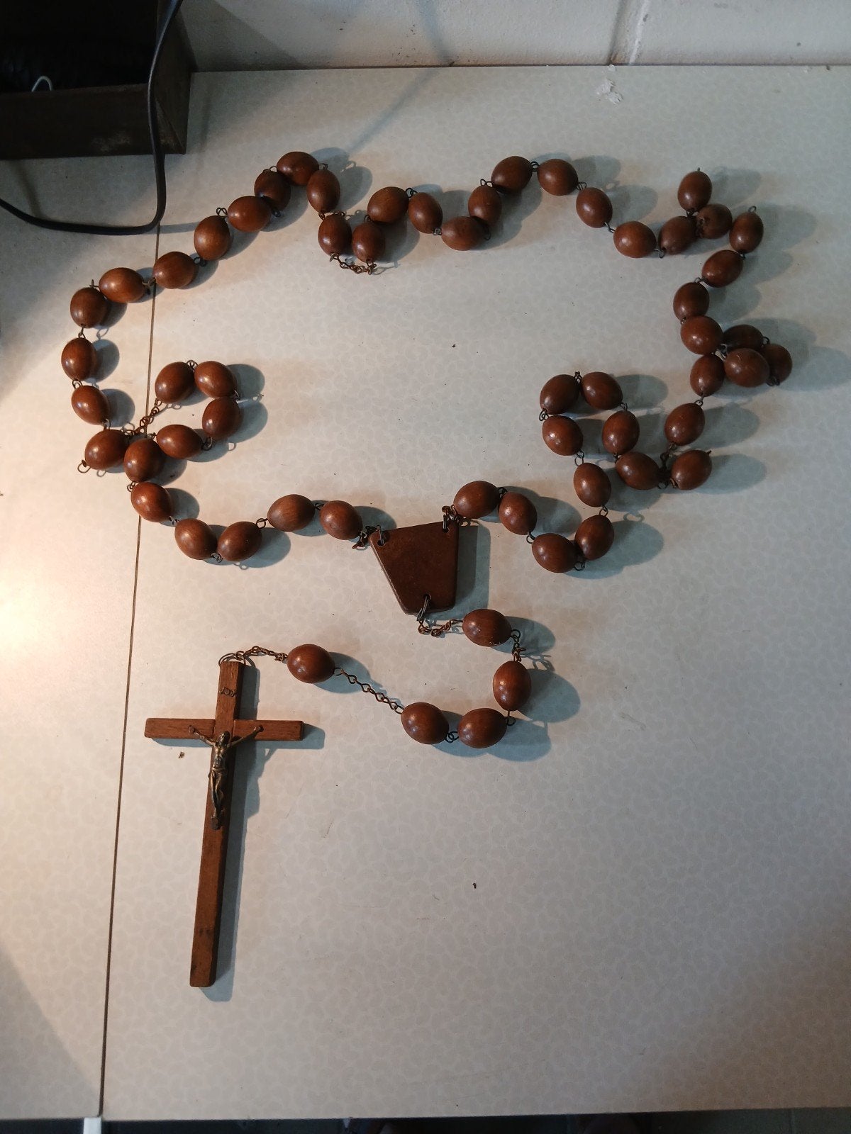 Houten rozenkrans, paternoster met kruisbeeld messing, Ophalen of Verzenden