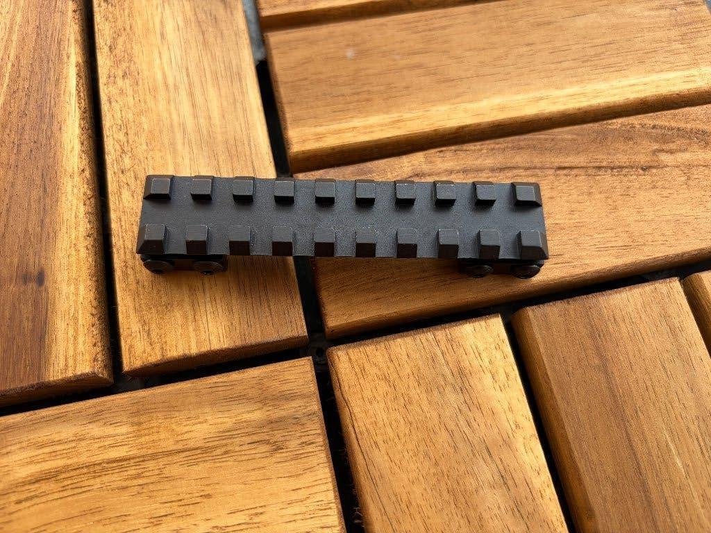 CZ 527 picatinny weaver rail, Ophalen, Zo goed als nieuw