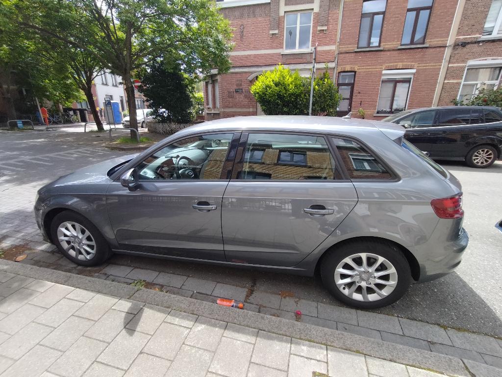 Audi A3 Sportsback 1.2 TFSI, Autos, Achat, Noir, 5 portes, Automatique