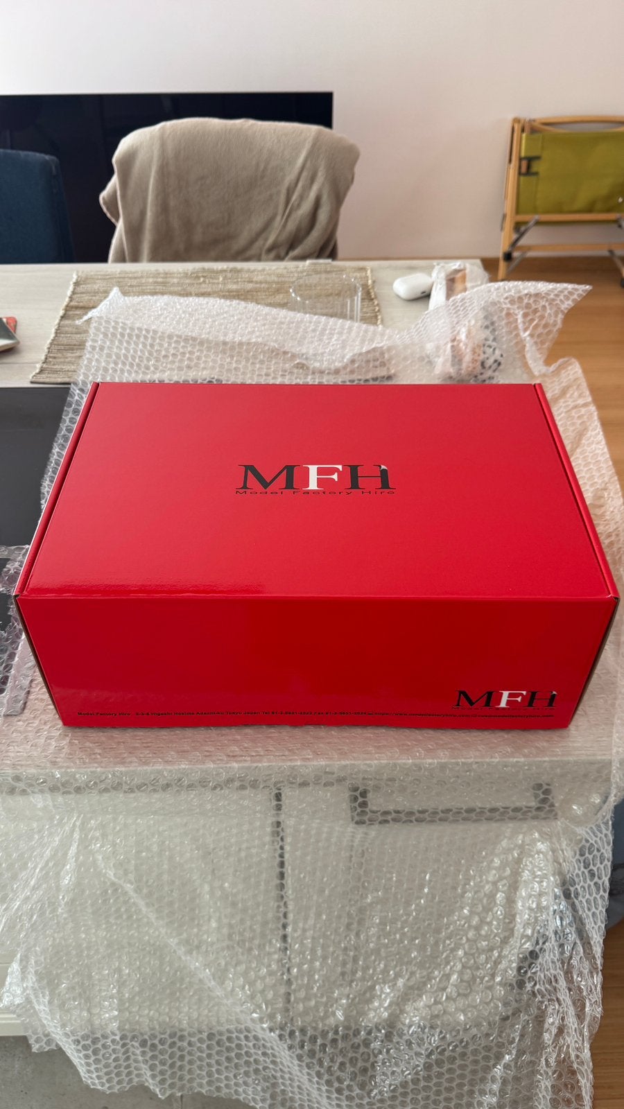 1/12 MFH Ferrari 250TRI/61, Hobby en Vrije tijd, Modelbouw | Auto's en Voertuigen, Ophalen, Zo goed als nieuw