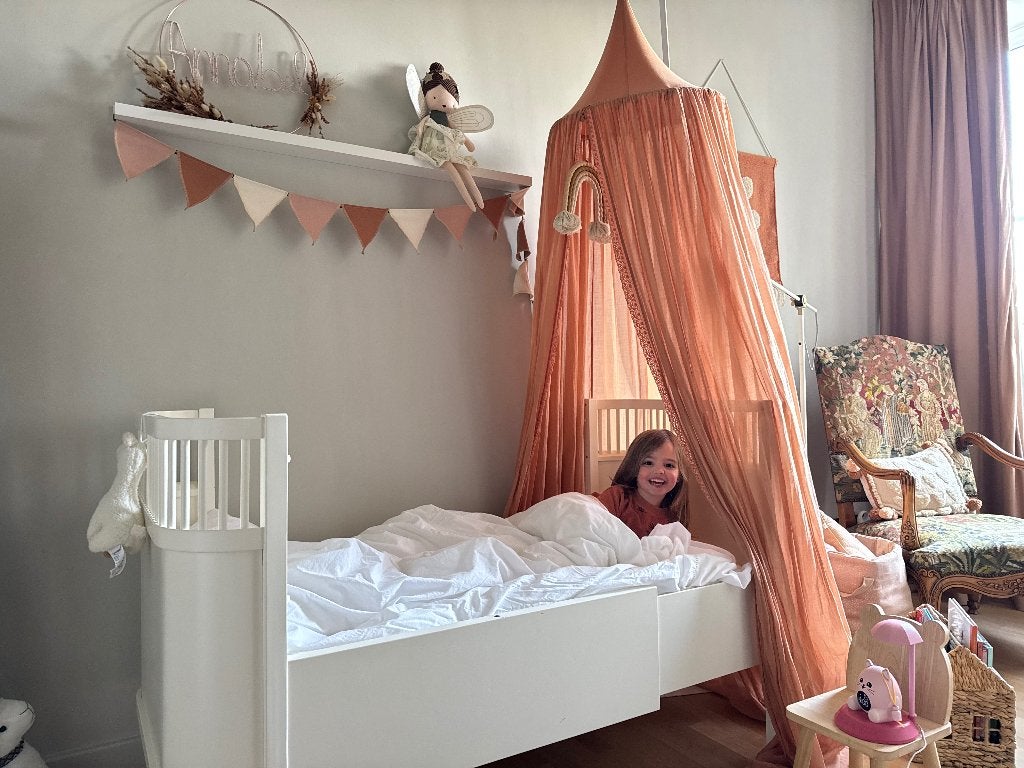 Lit pour bébé et junior Sebra, lit de croissance, Matelas, 70 à 85 cm, Comme neuf, Enlèvement