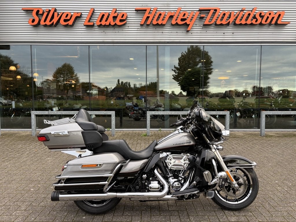 Harley Davidson Ultra Limited met 12 maanden waarborg, 1690 cc, Gebruikt, Overig, Handgeschakeld