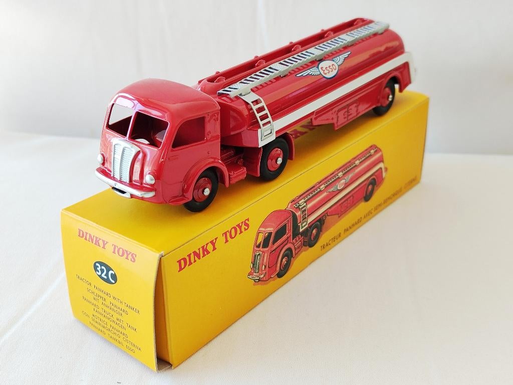 Dinky Atlas _ Panhard-tractor met tanker „Esso"_ ref. 32C, Hobby en Vrije tijd, Modelauto's | 1:43, Nieuw, Bus of Vrachtwagen