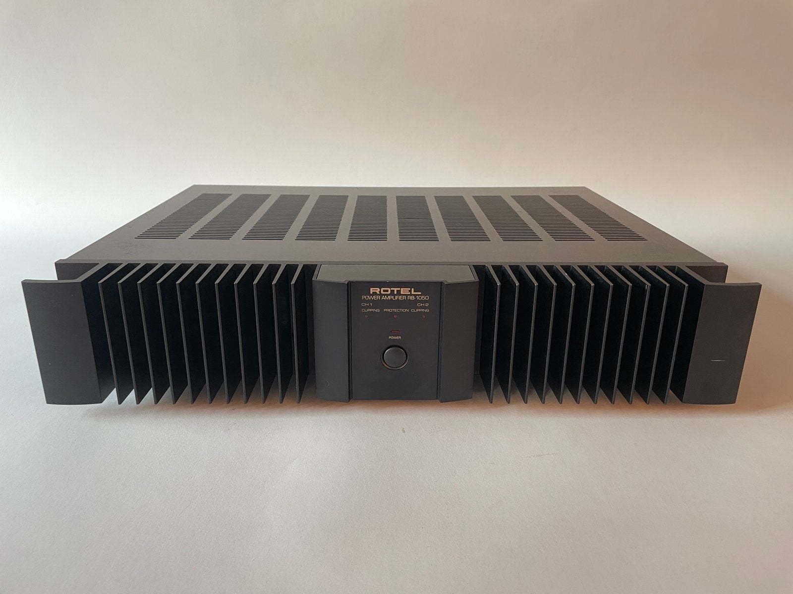 Rotel RB1050, TV, Hi-fi & Vidéo, Enlèvement ou Envoi, Utilisé, Stéréo