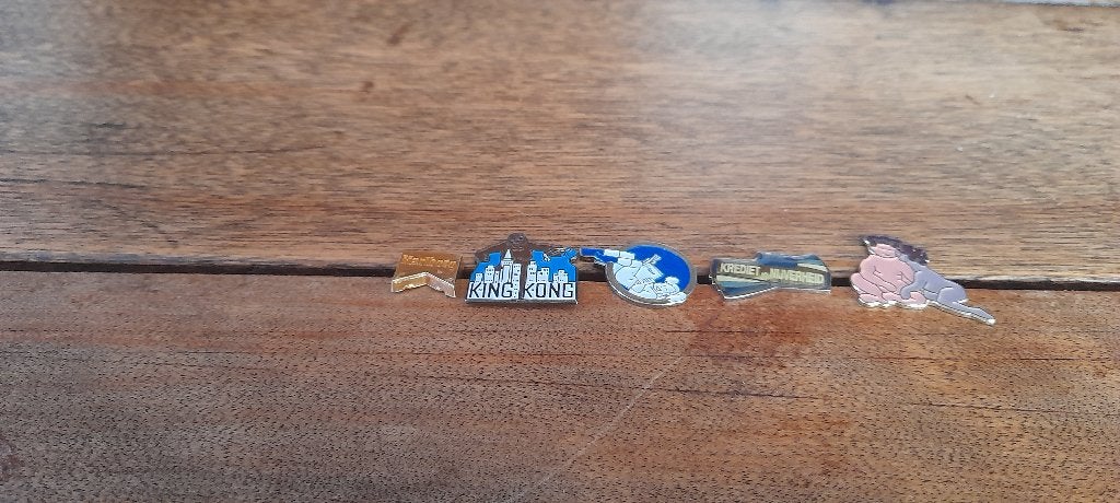 pins zie bijgevoegde lijst, Verzamelen, Ophalen of Verzenden, Transport, Speldje of Pin