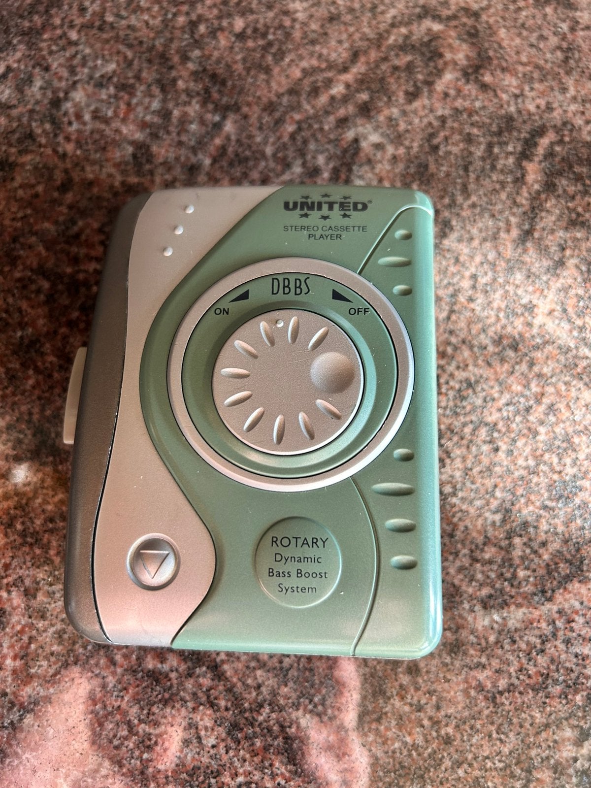 Walkman - audio boxen en 3 nieuwe cassetjes te koop., Enlèvement, Walkman ou Baladeur