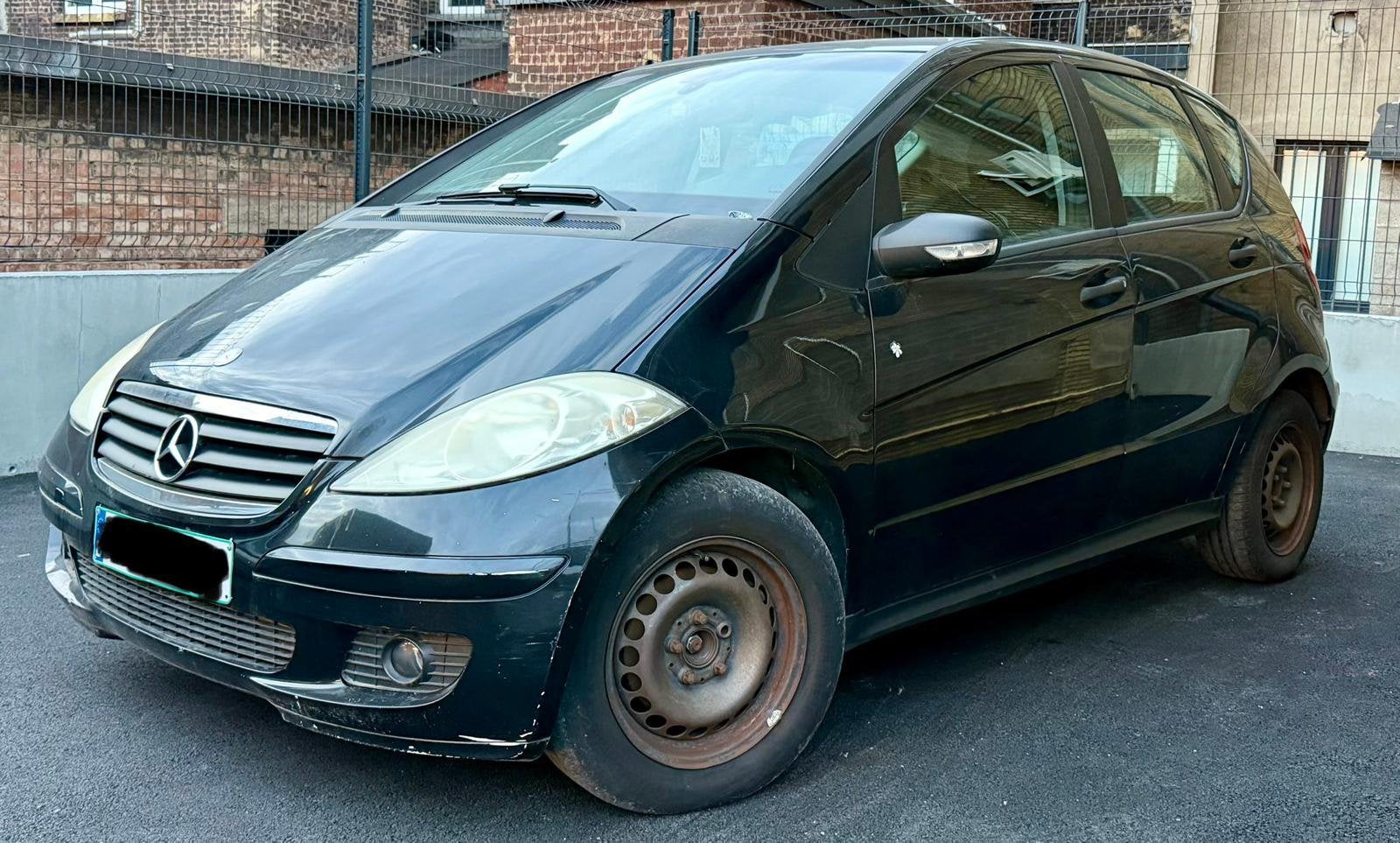 Mercedes Classe A 180D automatique, Autos, Classe A, Achat, Carnet d'entretien, Noir