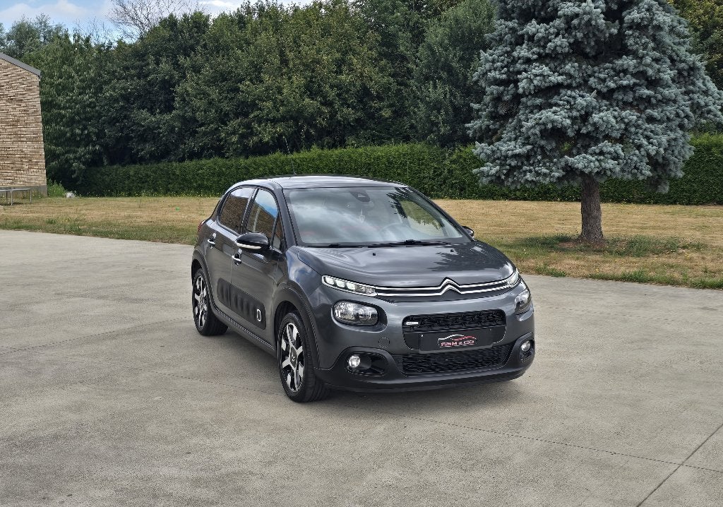 Citroën C3 1.2i Benz. * Panodak - CAM - Carplay * GAR 12M, Voorwielaandrijving, Stof, 1199 cc, 109 g/km