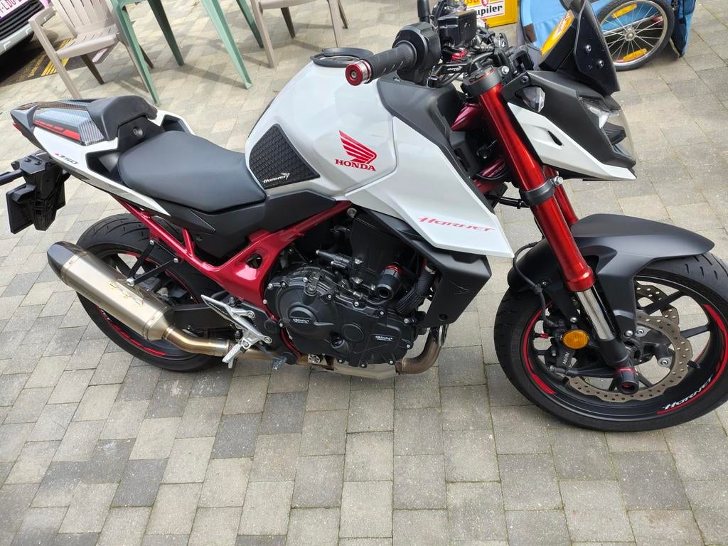 Honda hornet 750, Motos, Motos | Honda, Particulier, Naked bike, plus de 35 kW, 2 cylindres, Permis Moto A, ABS, Éclairage LED