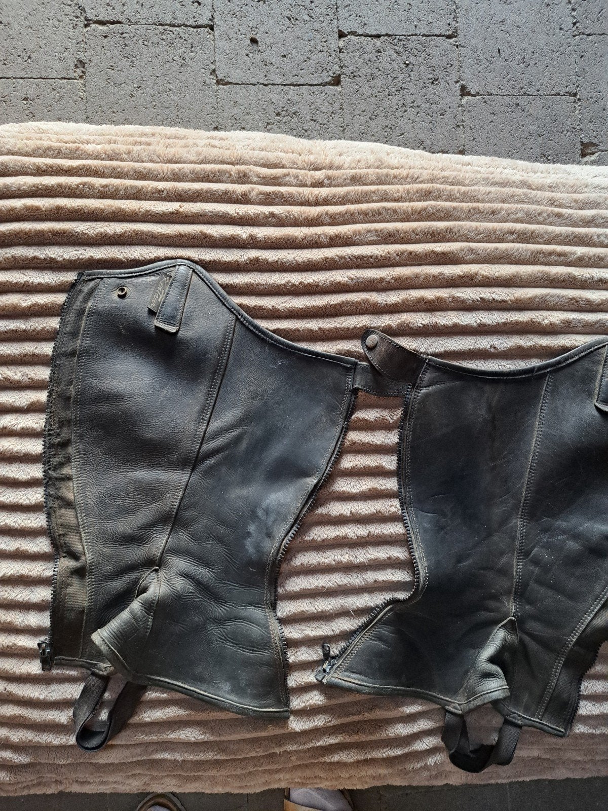 Chaps, Dieren en Toebehoren, Ophalen, Gebruikt, Overige schoenmaten, Zwart