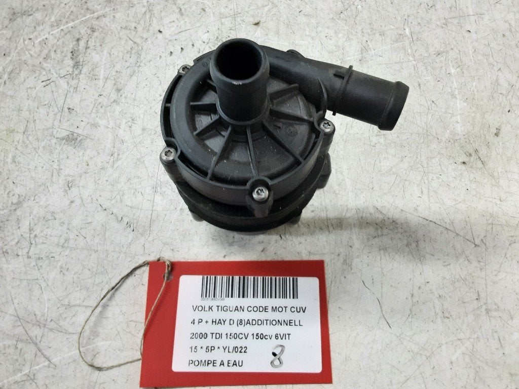 WATERPOMP Volkswagen Tiguan (5N1 / 2) (04L965567), Gebruikt, Volkswagen, Mevr. I. Hauben, Rue de l'Espoir 34 34
4030  GRIVEGNÉE, BE