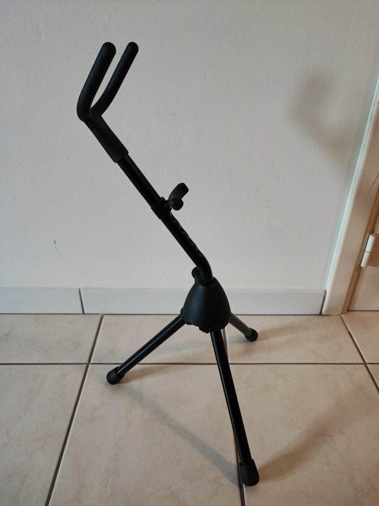 Saxofoon standaard, Muziek en Instrumenten, Standaarden, Ophalen, Zo goed als nieuw, Instrumentstandaard, Saxofoon