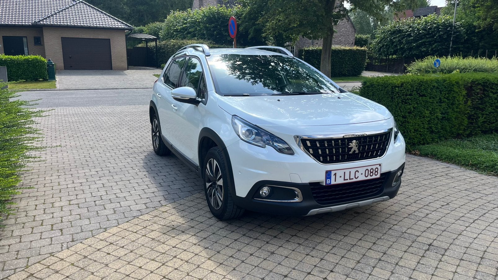 Peogeot 2008, Automaat, 1199 cc, 110 g/km, Wit