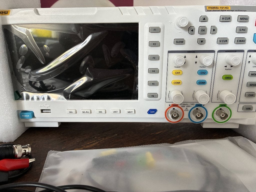 Oscilloscope numérique 2canaux 100MHz (neuf), Bricolage & Construction, Instruments de mesure, Enlèvement, Neuf, Autres appareils de mesure ou compteurs
