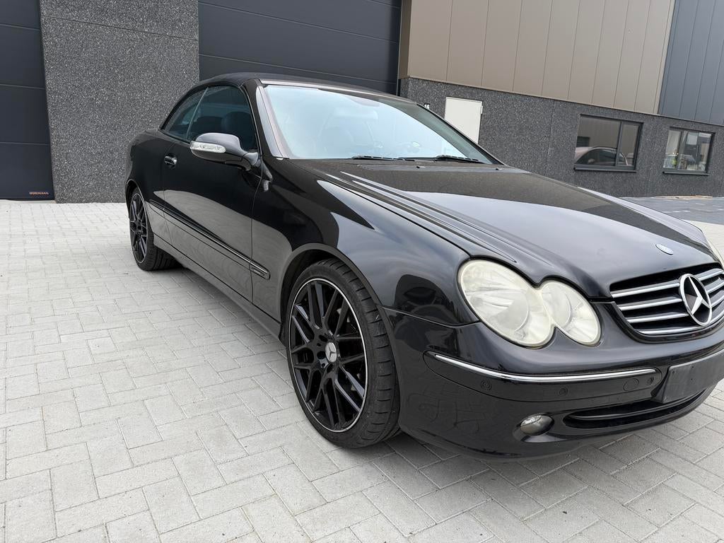 Mercedes CLK 2005 automaat 2.0 benzine, Auto's, Automaat, Zwart, 4 cilinders, Cabriolet