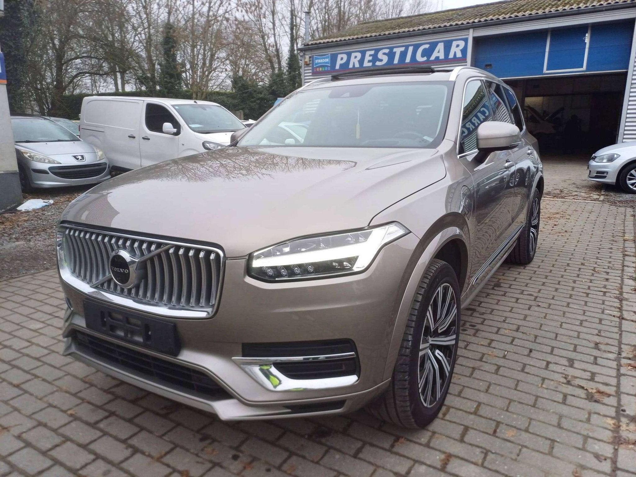 Volvo XC90 XC90 2.0 T8 TE 4WD PHEV Inscription 7pl., Autos, Volvo, Euro 6, Entreprise, 7 places, 310 ch