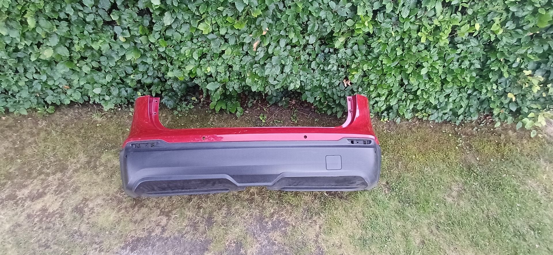 Nissan Qashqai II J11 Bumper Achterbumper PDC Gaten 85022HV2, Arrière, -, Utilisé, -