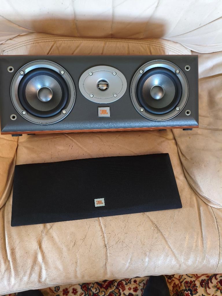 haut parleur central JBL EC25, Audio, Tv en Foto, Luidsprekerboxen, Ophalen, JBL, Zo goed als nieuw, 120 watt of meer