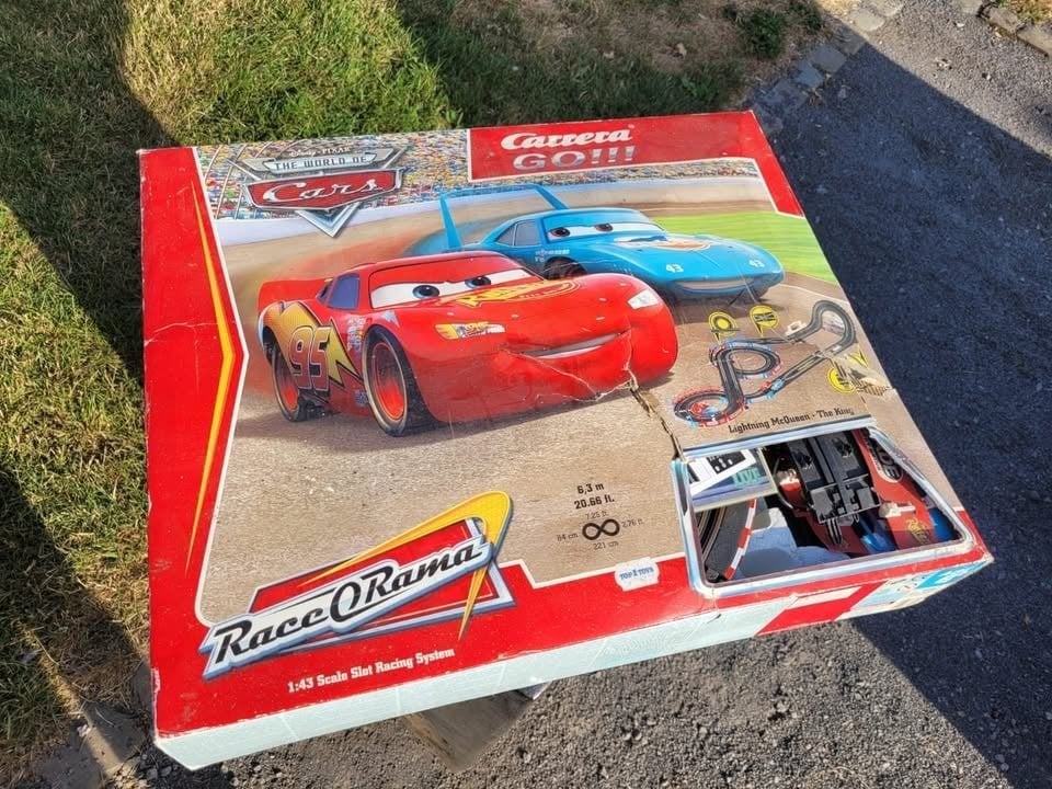 Lightning McQueen racebaan, Enlèvement ou Envoi